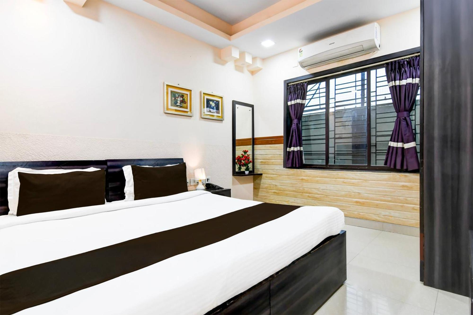 Hotel Super Collection O Behala Bhasa Esterno foto